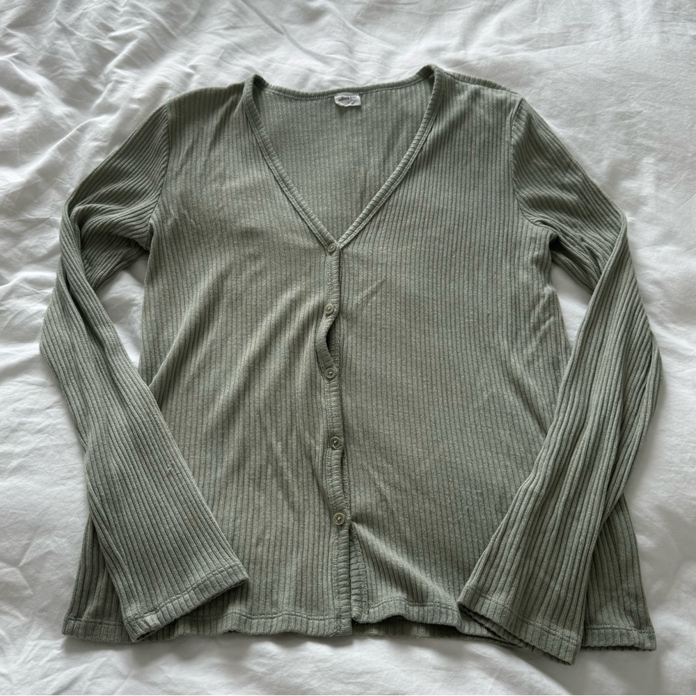 Aritzia Wilfred Free Cardigan